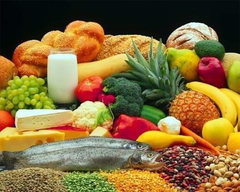 Aportul de glucide post-competițional Recomandare: 100 g CH în 30 minute post-eveniment pentru a maximiza sinteza de glicogen