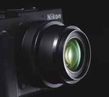 Compact φωτογραφική μηχανή αριστοτεχνικής κατασκευής με κορυφαία απόδοση.