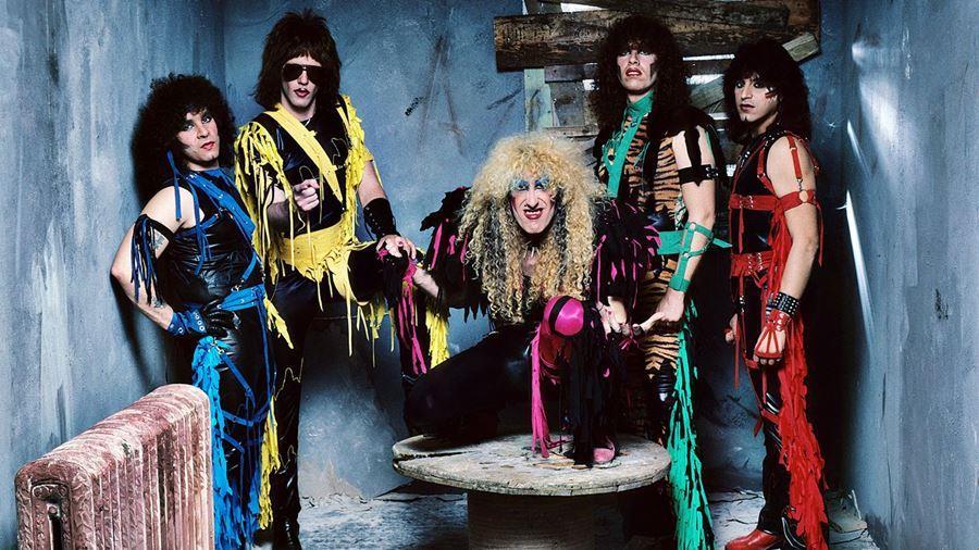 TWISTED SISTER Η μπάντα πήρε το Μέταλ ύφος της το 1978, όπου και ξεκίνησε να ηχογραφεί demos. Την περίοδο 1978-1982 γέμιζαν μαγαζιά και μάζεψαν ισχυρό κοινό.