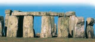 Ανεξήγητα φαινόμενα Πέτρινοι γίγαντες Τα μνημεία αυτά, γνωστά ως μεγαλιθικά (από τις λέξεις «μέγας» και «λίθος»), βρίσκονται σε πολλά μέρη του κόσμου. Τα αρχαιότερα είναι εκείνα της υτικής Ευρώπης.