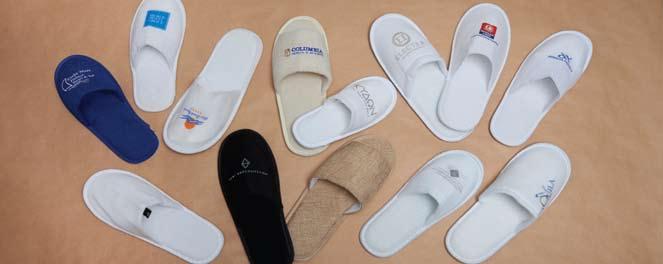 Guest Courtesy Αξεσουάρ Φιλοξενίας Cotton slippers/ Βαμβακερές παντόφλες AOSLI121 Slippers-cotton open toe Βαμβακερές παντόφλες ανοιχτες 100 AOSLI201 Slippers velour embroidered Παντόφλες βελούδινες