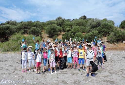 2017) πραγματοποιήθηκε δράση εθελοντικού καθαρισμού ακτής στην περιοχή «Χερονησίου» (Περιοχή Απόλυτης Προστασίας της Φύσης - υγροτόπου Μουστού) από τους μαθητές του Δημοτικού Σχολείου Αγίου Ανδρέα