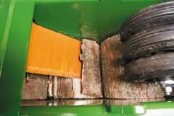 S D C E Έκδοση μηχανήματος για κοντό ξύλο 12-15 cm Ανάρτηση τριών σημείων για ηλεκτρικά μηχανήματα Ψυγείο λαδιού για τη συνεχή λειτουργία (πάνω από 4 ώρες) Απλής κοπής για προσάναμμα από σανίδες ή