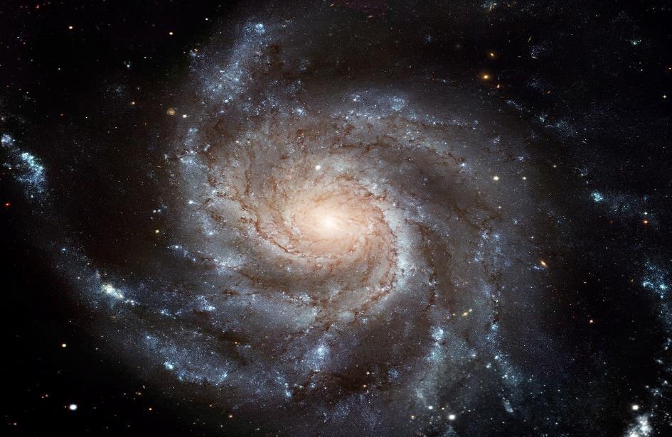 Βέβαια, σήμερα, αποτελεί τον μεγαλύτερο γαλαξία στην Τοπική Ομάδα Γαλαξιών (Local Group) αλλά και αυτόν με τη μεγαλύτερη μάζα μιας και περιλαμβάνει προσεγγιστικά τον αριθμό του ενός τρισεκατομμυρίου