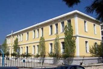 ΥΟΛΙΚΑ ΚΣΙΡΙΑ 4 δεκνηηθά ζρνιεία