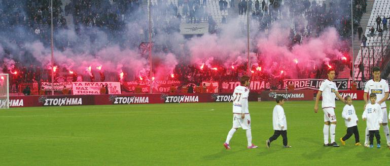 Όλη η ομάδα έκανε πάρα πολύ καλό παιχνίδι, κατάφερα να σκοράρω τρία γκολ και είμαι χαρούμενος που πήρα το βραβείο.