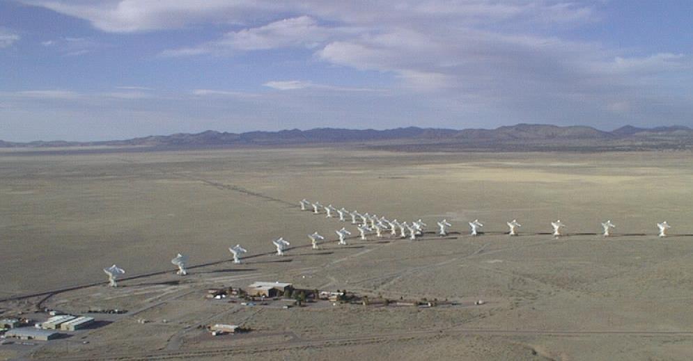 Large radio telescopes VLA New Mexico, USA Thessaloniki,