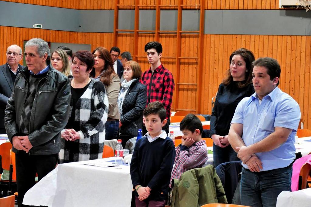 Οι συμπατριώτες μας παρακολουθούν