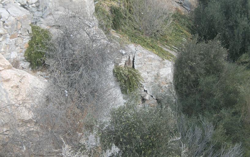 Εικ. 5. Αστοχία βάσης έδρασης αντηρίδων. Ερμούπολη Συντάχθηκε Θεωρήθηκε Ο Αν.