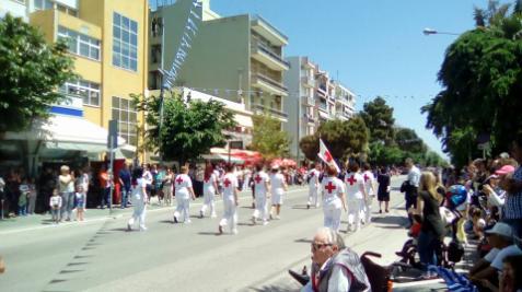 Συγκεκριμένα οι εθελοντές μας συμμετείχαν στην επίσημη δοξολογία, την κατάθεση στεφάνων και την