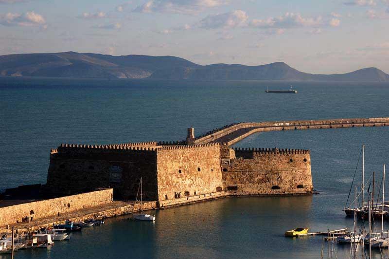 KOULES The Venetian fortress Koules dominates at the entrance of the Venetian harbour of Heraklion.