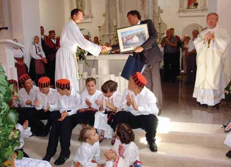 oltara, ambona i