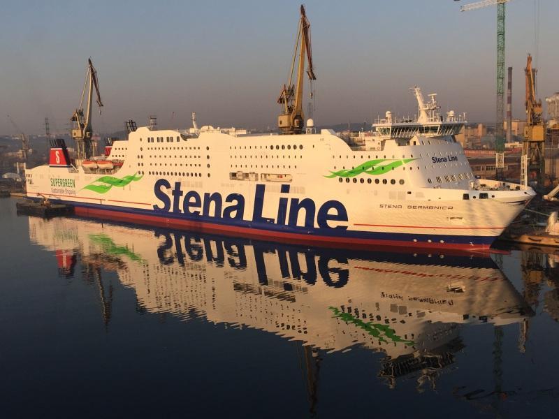 4.5.3 Επιβατηγό Οχηµαταγωγό Stena Germanica Ως ένα πρώτο βήµα η Stena Line έχει εξοπλίσει το σκάφος Stena Scanrail µε βοηθητικούς κινητήρες που λειτουργούν µε µεθανόλη.