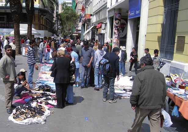 Παρεμπόριο Η πληγή της οικονομίας Το πρόβλημα Τις τελευταίες δεκαετίες ένα περιθωριακό φαινόμενο παλιότερων εποχών άρχισε να παίρνει διαστάσεις Λερναίας Ύδρας για ολόκληρη την κοινωνία και την