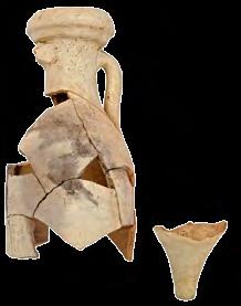 442. Фрагментована амфора Kерамика, на витлу; димензије: пречник обода 5,2 cm, пречник дна 1,4 cm, очувана висина 24,6 cm, највећа ширина 5,8 cm; Објекат X, Горњи град, 2013.