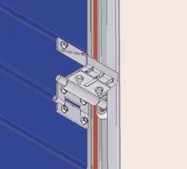 circular reception. Β) It passes between the panels and guides behind the rollers.