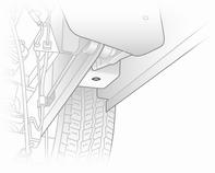 Τοποθετήστε την τάπα του τακακιού ανύψωσης του γρύλου κάτω από την οπή για το γρύλο που βρίσκεται πιο κοντά στον εν λόγω τροχό. Βεβαιωθείτε ότι ο γρύλος έχει τοποθετηθεί σωστά.