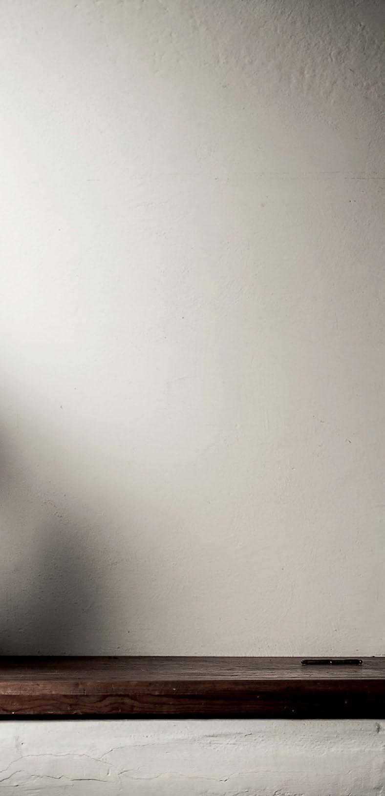 ray tarantino ε Λουντοβίκο Εϊνάουντι «Μου προκαλούν αμηχανία οι ταμπέλες» Ενας από τους πιο δημοφιλείς σύγχρονους μουσικούς επιστρέφει στο Ωδείο Ηρώδου του Αττικού για να καταρρίψει τα μουσικά
