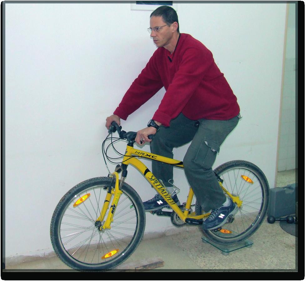 תוצאות: א. אופני כביש מדגם Specialized Allez שמסתם.10.3kg מסת הרוכב הייתה 76.1. kg m 87 kg, r 33.
