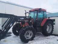 00, ekinn 160 þús, óslitinn bíll. Einnig Zetor 3511. Tækin eru í misjöfnu ástandi. Vantar gamlan Land Rover, helst dísel, árg 62. Uppl. í síma 865-6560. Welger RP 200 rúllubindivél, árg.