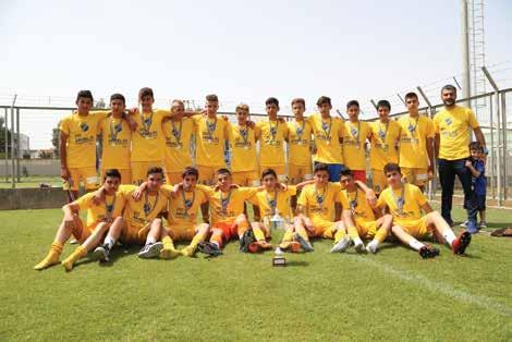 ΑΠΟΕΛ Vs Απόλλωνας 20 Μαΐου 2017 26 ακαδημια αποελ Πρωταθλήτρια U15 Πρωταθλήτρια στέφθηκε η ομάδα Κ15 στη φετινή σεζόν.