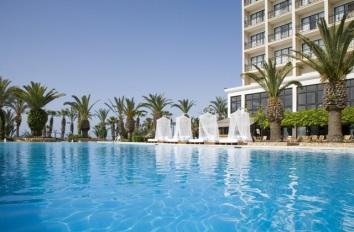 Web: www.princessbeachhotel.com.cy ΝΟΕΜΒΡΙΟΣ ΕΚΕΜΒΡΙΟΣ ΙΑΝΟΥΑΡΙΟΣ ΝΟΕΜΒΡΙΟΣ -ΜΑΡΤΙΟΣ ΦΕΒΡΟΥΑΡΙΟΣ ΜΑΡΤΙΟΣ 4* 60.00 80.00 60.