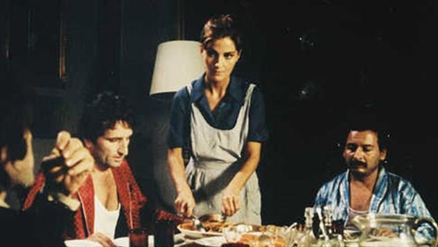Ταινίες της εποχής (συνέχεια) Η ταινία Οι Τεμπέληδες της Εύφορης Κοιλάδας, σε σκηνοθεσία Νίκου Παναγιωτόπουλου (1978) έξω από τα καθιερωμένα εκείνης της εποχής