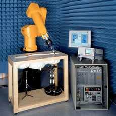Obr. 7.2 Profesionálne pracovisko na meranie SAR 7.1 Popis zhotovenia sondy na meranie elektrického poľa Sonda je trojkanálové zariadenie používané na meranie RF elektrických polí.
