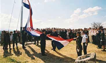 IZ PROŠLOSTI država o tome vodi»pristupne pregovore«, koji su već znatno uznapredovali. Hrvatski biskupi su na blagdan sv. Josipa ove godine o tome uputili pismo vjernicima i javnosti.
