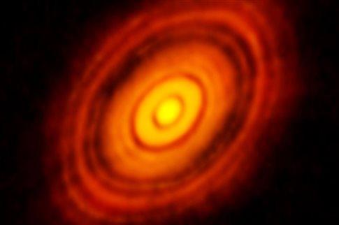 Πρόσφατη (Νοέμβριος 2014) Φωτογραφία Γέννησης Ηλιακού Συστήματος σε απόσταση 450 ετών φωτός Ο Επίκουρος παραμένει επίκαιρος και διαχρονικός!