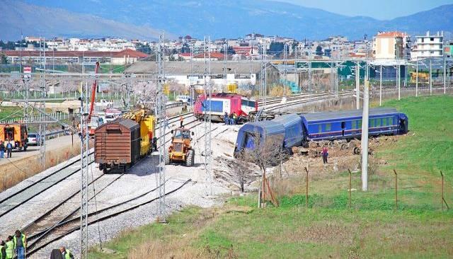 Συστήματα σηματοδότησης και ελέγχου κυκλοφορίας σιδηροδρόμων 33 Εκτροχιασμός στην είσοδο του ΣΣ Μεζούρλου Λάρισας το Μάρτιο του 2008.