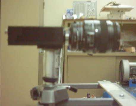 α)παλµικό Laser δύο κεφαλών. β) Σύστηµα ψύξης και λειτουργίας. Σχήµα 7.1(α, β) Παλµικό laser Nd: Young.