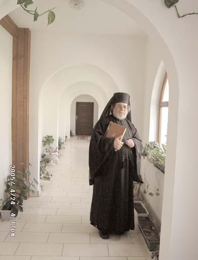 47 sao naπeg spaseqa. Bog nas je kroz Hrista, kroz ovaplo- Êenog Logosa, podigao iz mase bolesnih, umrtvwenih i izgubwenih. On nije dopustio da potpuno potonemo, ne!