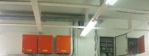 Συσσωρευτές ΕΡΓΟΝ Pb Solar OPzS Χρησιμοποιήθηκαν 3 μπαταρίες μολύβδου οξέος των 2 V και 375 Ah η καθεμία.
