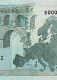 5 ΟΛΟΓΡΑΜΜΑ ΣΕ ΛΩΡΙ Α ΕΛΑΣΜΑΤΟΣ υπό γωνία, η εικόνα του ολογράµµατος αλλάζει και αντί για την αξία εµφανίζεται το σύµβολο του ευρώ ( ) µε τα χρώµατα του ουράνιου τόξου στο βάθος.