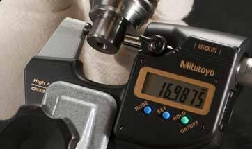 șurub de înaltă acuratețe, pentru reducerea erorilor tehnice la ± 0,5 µm.
