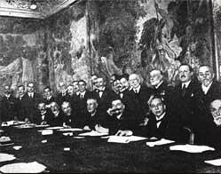 Greek Thallasographic Committee Established in 1920 as the Greek contribution to the International