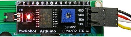 Pin Arduino A4 A5 5V GND Pin I2C μονάδας LCD SDA SCL Vcc GND Σχήμα 3: I2C μονάδα σειριακής LCD οθόνης 2. Από το Arduino IDE, ανοίξτε το αρχείο QuizGameCodeExercise.