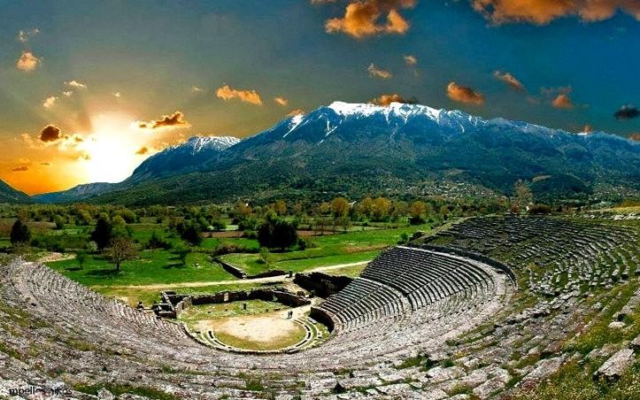 ΠΡΟΓΡΑΜΜΑ ΠΟΛΙΤΙΣΤΙΚΩΝ ΘΕΜΑΤΩΝ 3ο ΕΠΑΛ ΙΩΑΝΝΙΝΩΝ ΣΧΟΛΙΚΟ ΕΤΟΣ 2014-15 ΘΕΜΑ «Ο ΑΡΧΑΙΟΛΟΓΙΚΟΣ