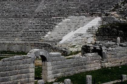 υποστηρίζουν ότι τα υλικά που χρησιμοποιούνται δεν συνάδουν με το