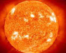 פרק א' - השמש - מקור האור הטבעי כולנו יודעים כי מקור האור הטבעי של כדור הארץ היא "השמש".