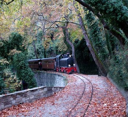 Στη συνέχεια κατευθυνόμαστε προς την όμορφη πόλη της Καλαμπάκας, που είναι χτισμένη στις ρίζες των βράχων των Μετεώρων.