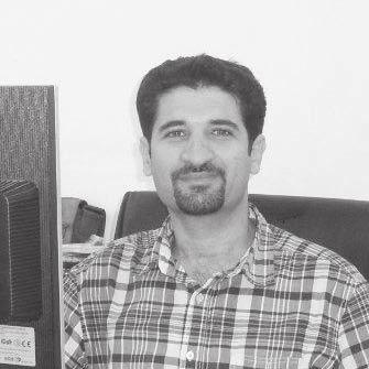 پس از خاص سازي مذاب در قالبهاي استوانهاي منجمد شده و سپس بهوسيلهي آسياب به دانههاي بسيار ريز تبديل ميگردد. در اين مرحله مواد فوم ساز )عمدتا کربن( به آن اضافه شده و کليه مواد درون قالب ريخته ميشوند.