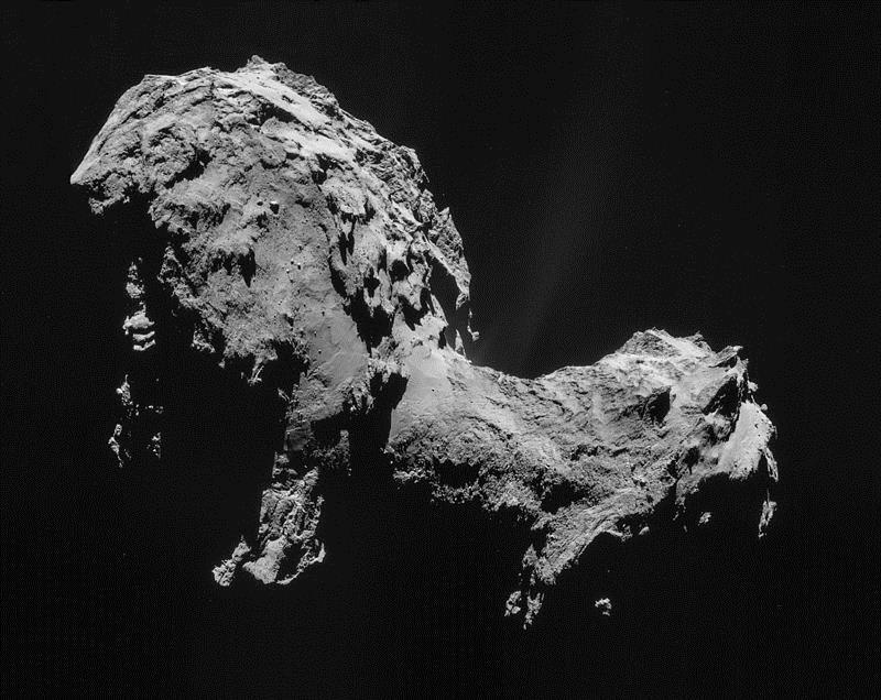 Komet Čurjumov-Gerasimenko je komet s trenutnim ophodnim vremenom 6,45 godina, i putuje brzinom 135 000 km/h. Kroz perihel je opet prošao (najbliži položaj do Sunca) 13. kolovoza 2015.