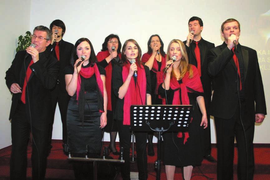 godine u prostorijama Udruge Viπe od æivota u Zagrebu, u ulici Antuna Bauera 2, odræan je cijeloveëernji boæiêni koncert Gospel skupine Agape.