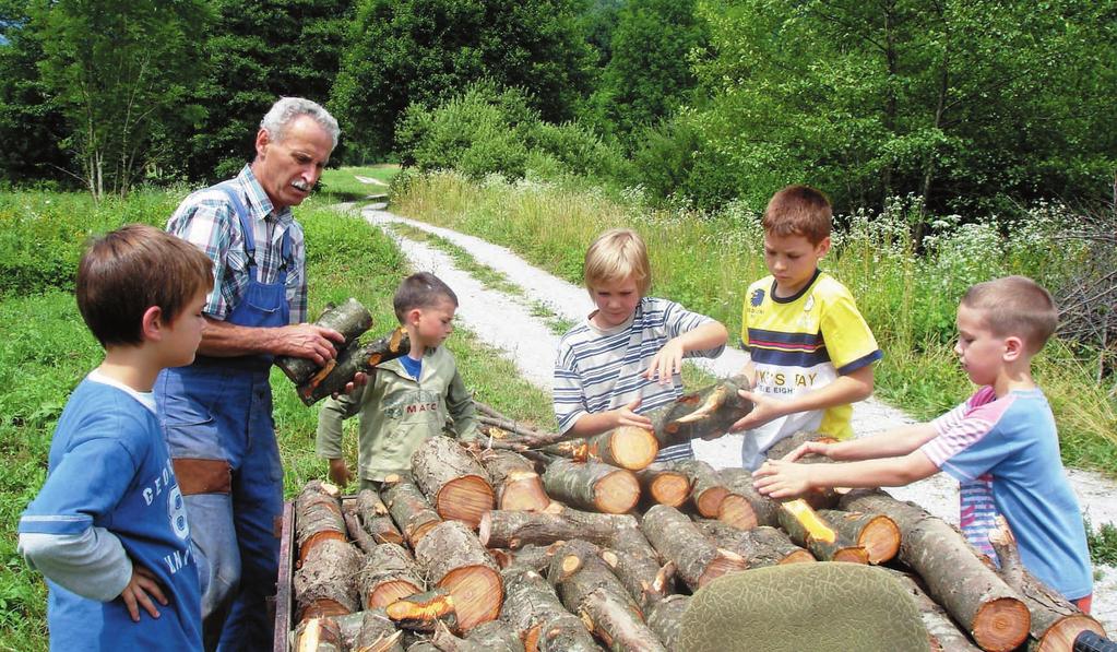 Utjecaj doma Na roditeljima leæi odgovornost uloge prvog djetetovog uëitelja, propovjednika i uzora Gospodin me je nedavno iznova osvjedoëio o potrebi vaænog djela koje mora biti obavljeno u domu.
