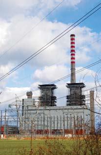 МОДЕРНИЗАЦИЈЕ И РЕКОНСТРУКЦИЈЕ ТЕ Костолац Б (Б1 и Б2) Термоелектрана Костолац Б лоцирана је на десној обали реке Дунав у непосредној близини града Костолца и значајан је произвођач електричне