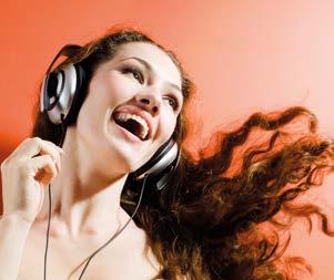 συσκευές USB. Αναπαραγωγή MP3/ WMA-CD, CD και CD-RW, MP3 Link, Δέκτης FM για να απολαμβάνετε ραδιόφωνο. 153233 13.900 ΠΟΝΤΟΙ Ακούστε μουσική απευθείας από το Smartphone μέσω Bluetooth.