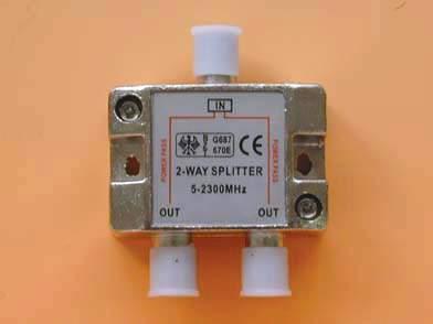 : Απώλειες.5 db Διαχωρισμός > 35 db από UHF και FM FM είσοδος : Απώλειες.5 db Διαχωρισμός > 35 db από UHF και VHF 7,1 Μίκτης επιγείων και δορυφορικών Εξωτερικού χώρου.