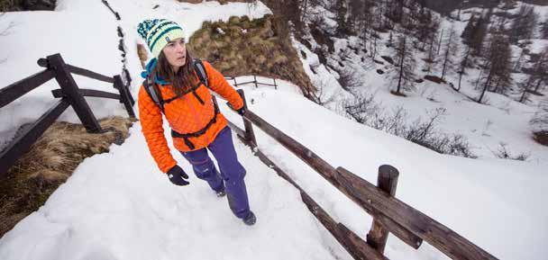 24 WINTER OUTDOOR jackets & parkas MARMOT Wmn s Ramble Component Jacket Το Wmn s Ramble Component Jacket είναι ελαφρύ, ευχάριστα ζεστό και ιδιαίτερα χρηστικό.